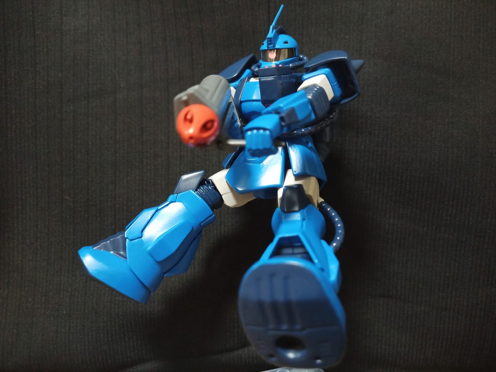 マリンハイザックはあんまりカッコいいと思ってなかったんですがやっぱ苦労して作ったからなのかお気に入りMSになりました…本編でもMSVにしてはかなり活躍してた方だし