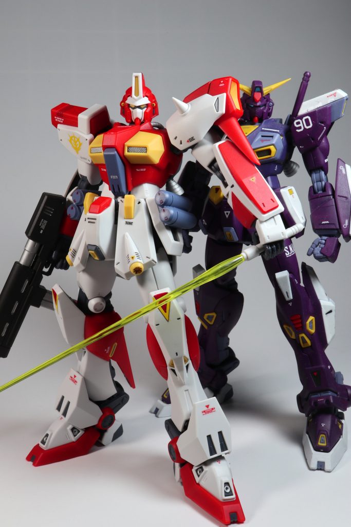 F90 2号機とツーショット。闇落ち前後比較。