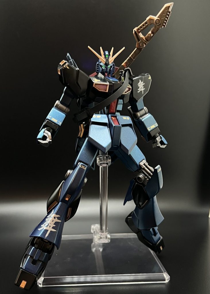 EG νガンダム–5枚目/制作者：@BradlyHammond