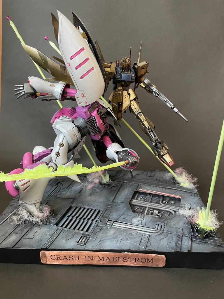 【全体】追い詰められた百式がちょこまかと動きまくる様子が再現できればいいかなと思いながら作成しました。