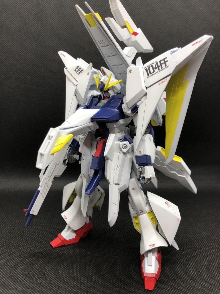 主な材料は、Hi-ν・ヴレイブとギャプラン・フライルーです。