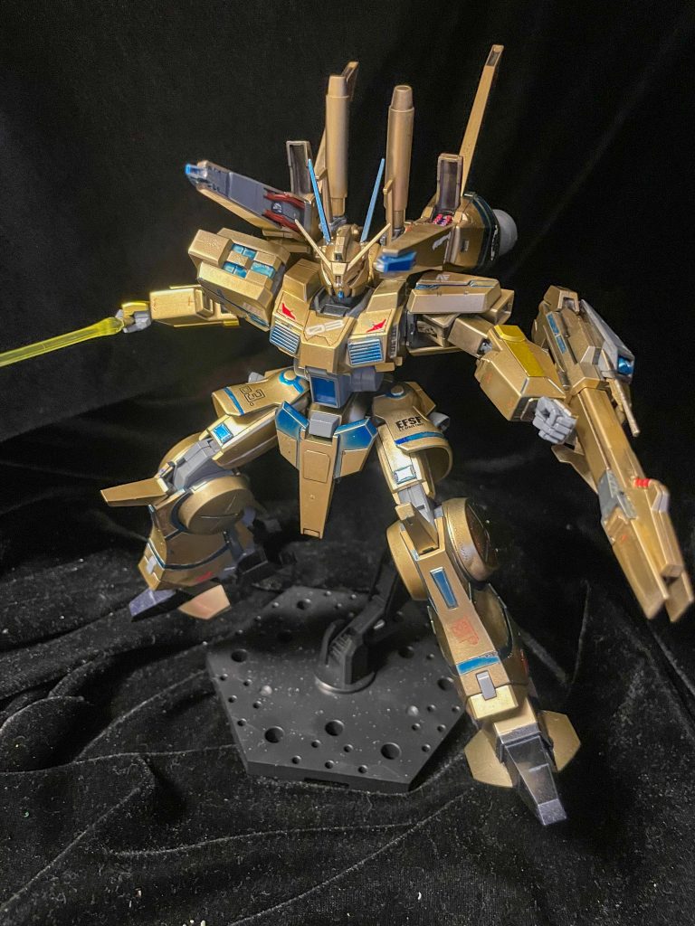 ゴールド・バレト–5枚目/制作者:hecorta_hecorta