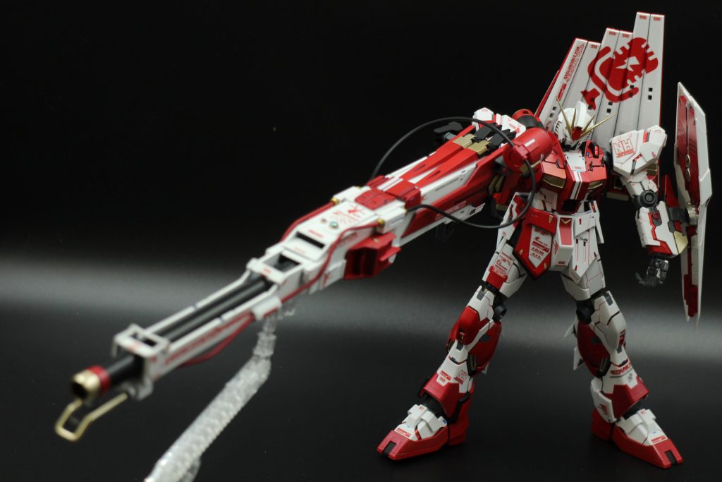 なんとか持っているように見せることも可能(笑)。