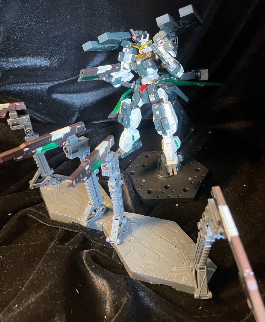ガンダムアサルトサバーニャフルセイバー–3枚目/制作者:hecorta_hecorta