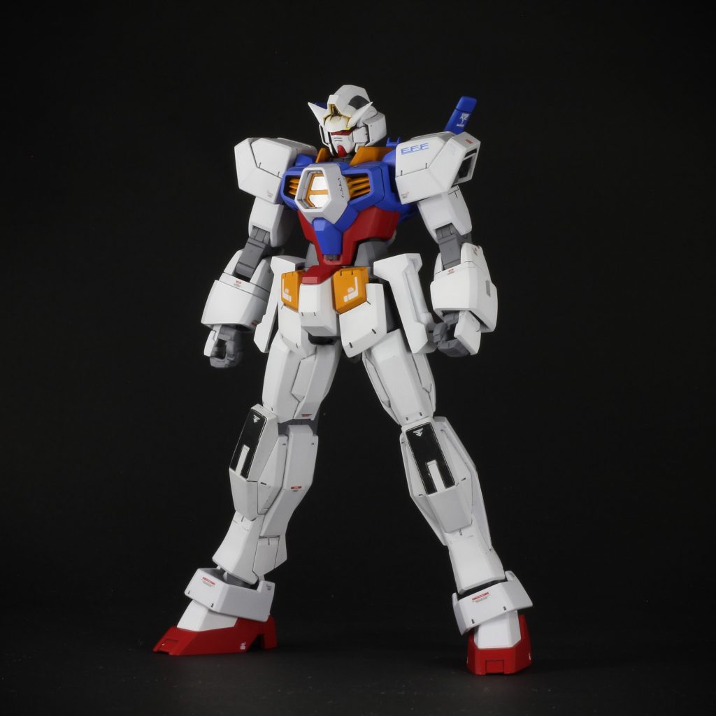 中の人フラット特有の胸カバーは無くしてしまいましたぁ!見えないですが、肘や膝の裏、スカート裏は、戦艦プラモのパーツやプラ板で裏打ちしています