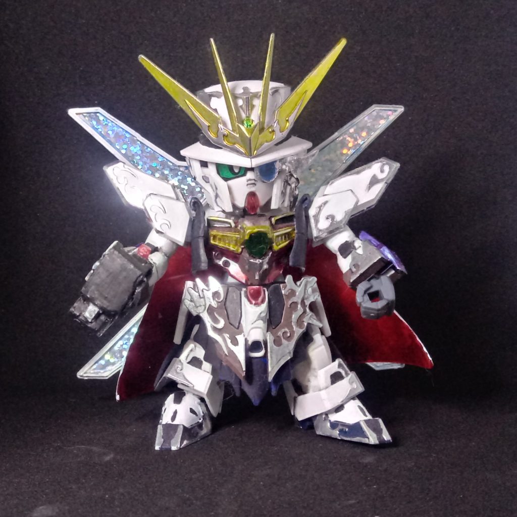 正面図コックピットパーツ UVレジンでクリアパーツに変更。 胸部を複製し、コクピットのみをUVレジン複製部に残します。肩と胸の間の「ベスト」も、より滑らかな輪郭に再修正され、より布の質感に見えます.