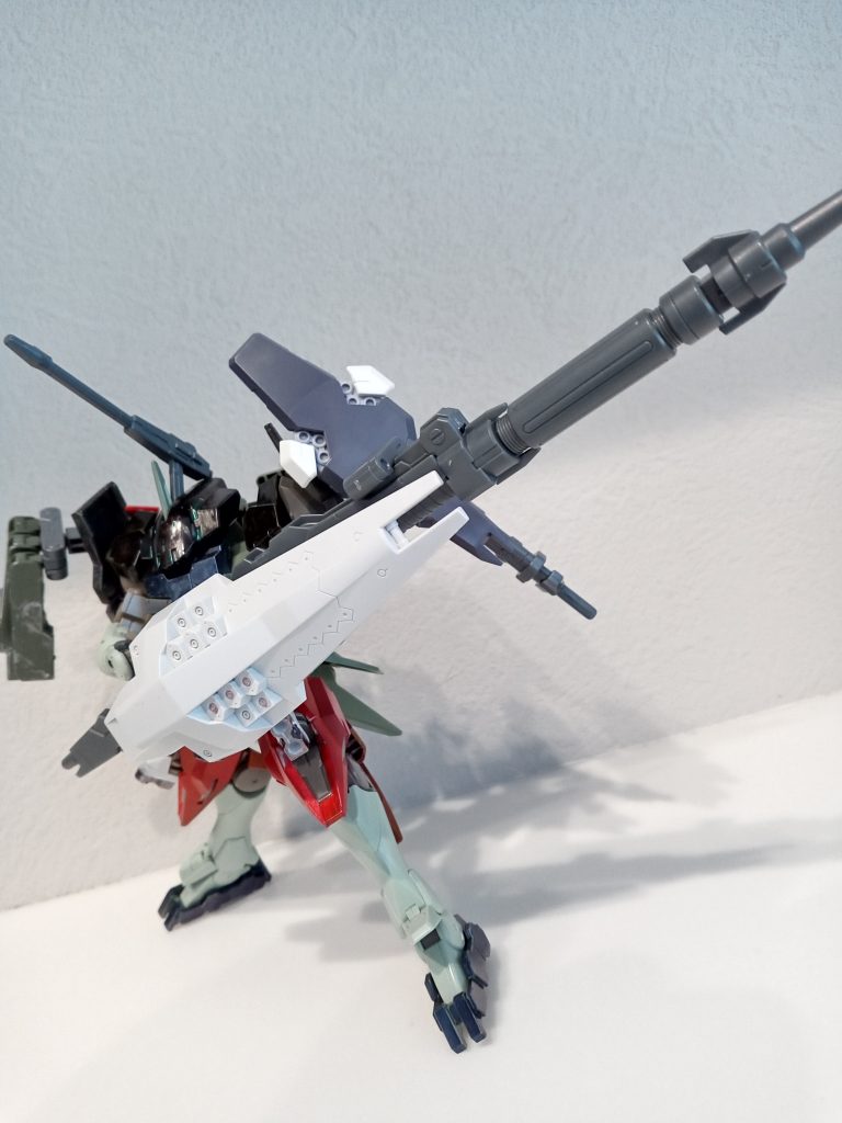 GNスマートガン改ヘイズルのシールドを追加武装したスマートガン