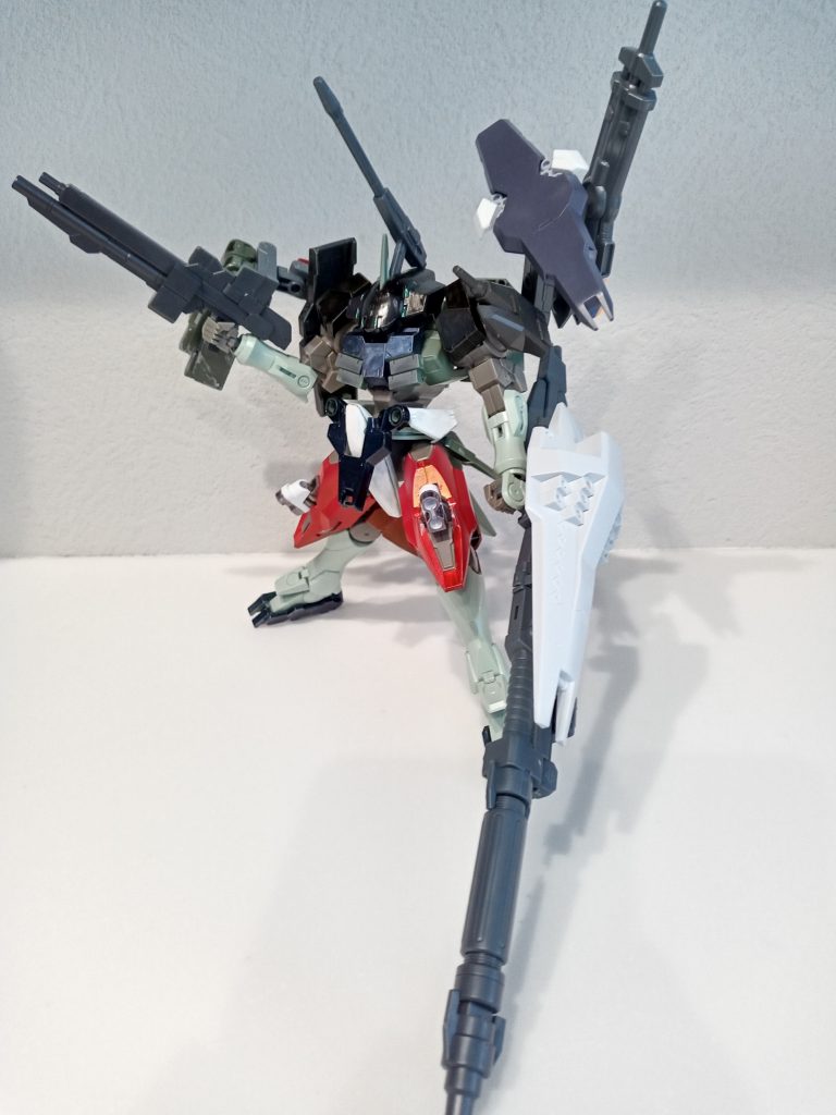 レフトブラストガンユニットミサイル複合シールド+砲撃ユニットパージ可能