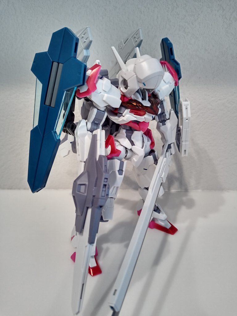 大刀・零式使い回しが良い刀型武装刀もたせると鎧のようにも見えますね