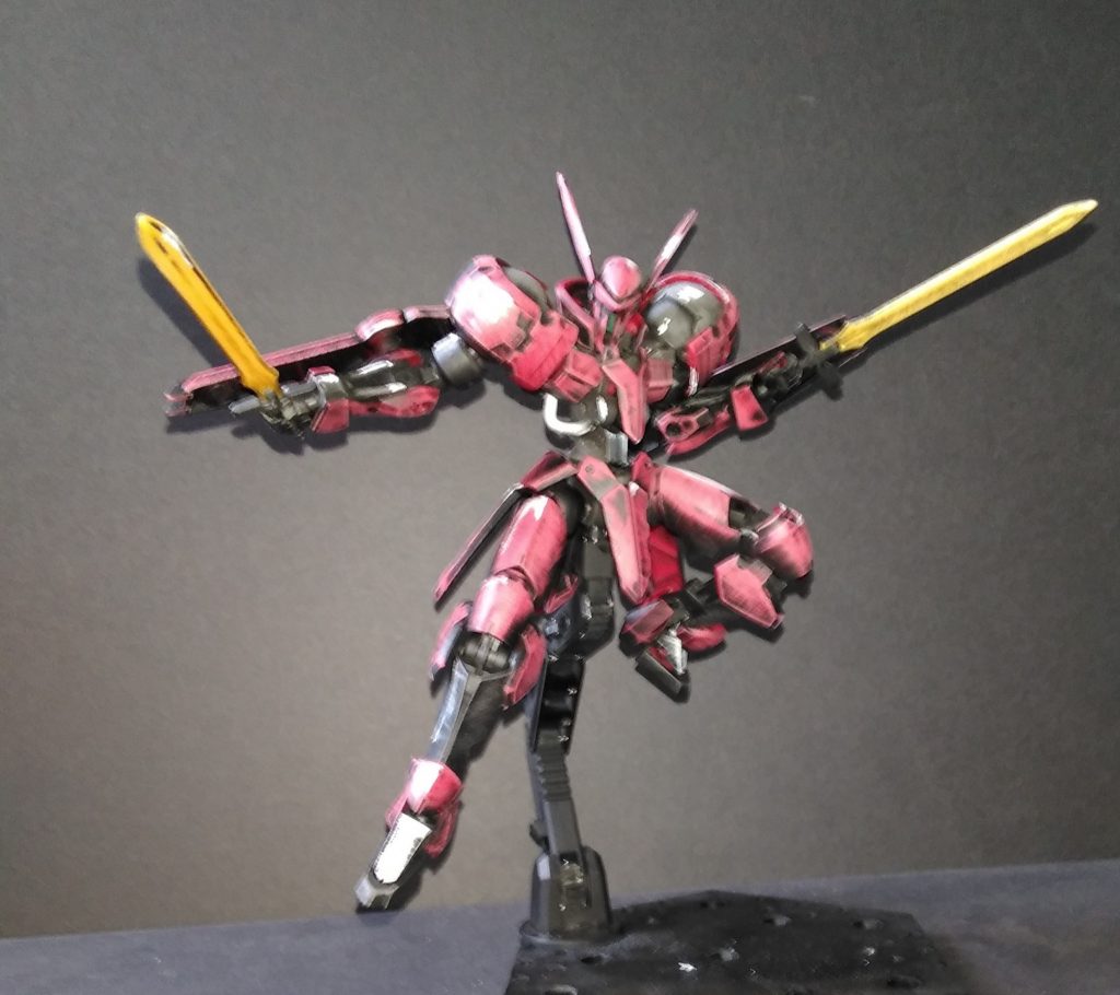 白のアクリル絵の具でハイライト入れてみましたがいい感じに効いています。