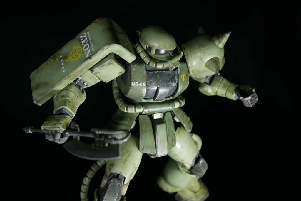 関節の柔軟性はゴッ●ガンダムにゃぁ負けませんよ！MS 06Jザク２Ver.2.0–3枚目/制作者：suteteko76