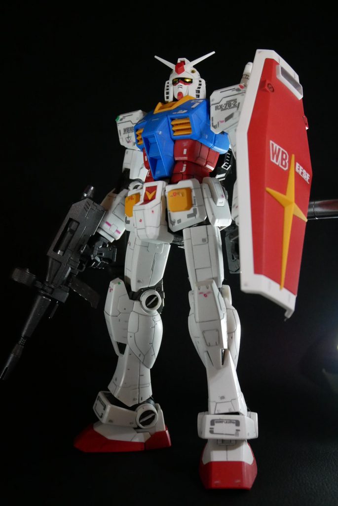 外装をパチパチはめるだけで、ご覧のとおり。