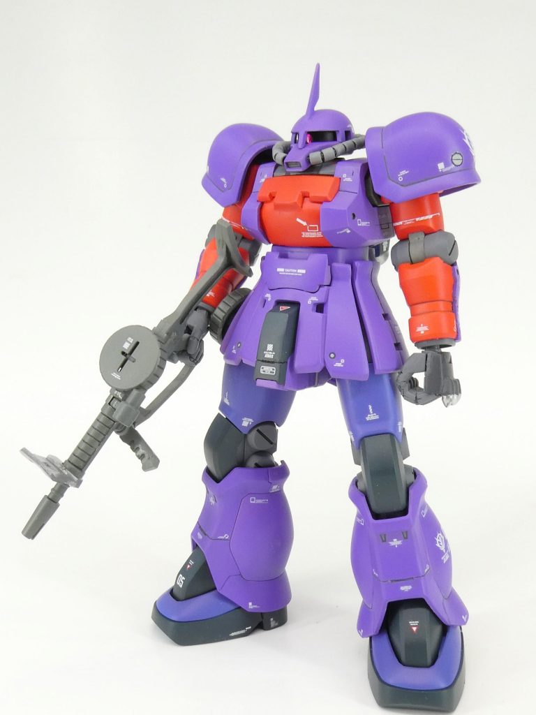 全体はこんな感じです。部分的にスジボリを入れたり、延長や追加ディテールを入れてあります。