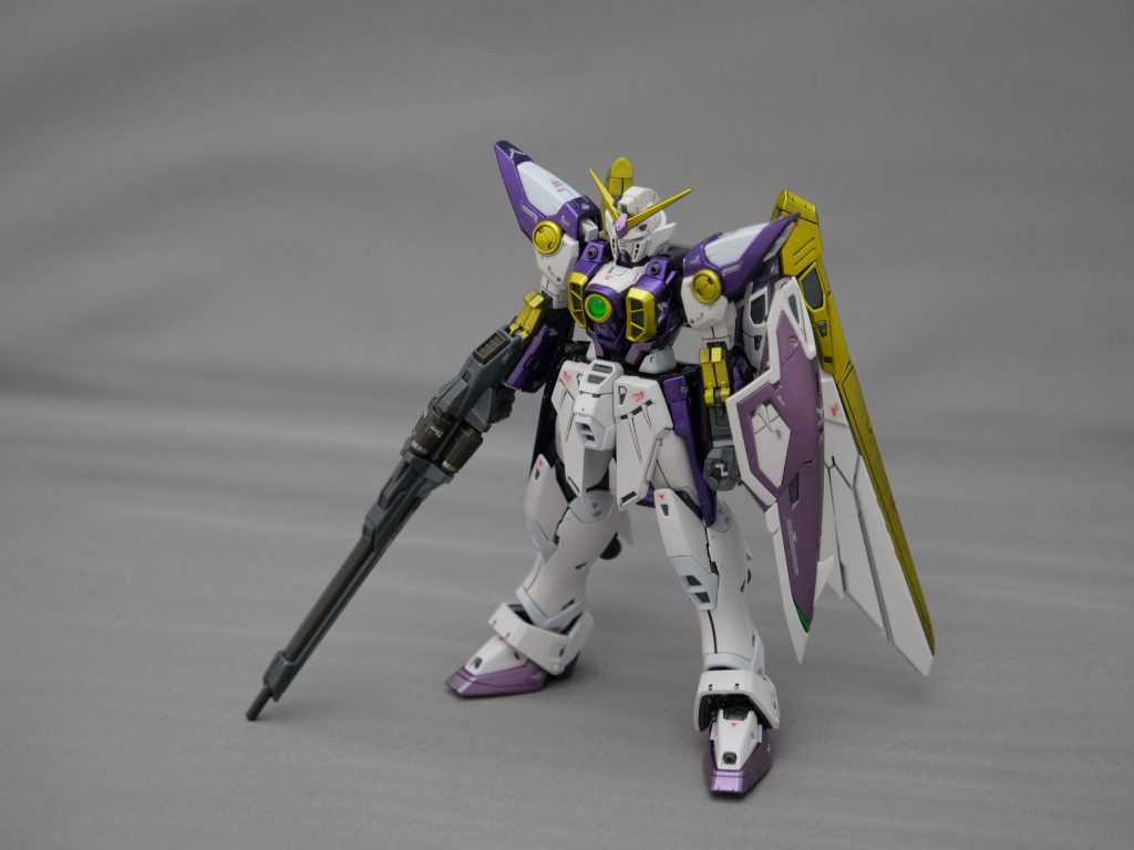 RGウイングガンダム(バイオレットカラー)–2枚目/制作者:crocoshow