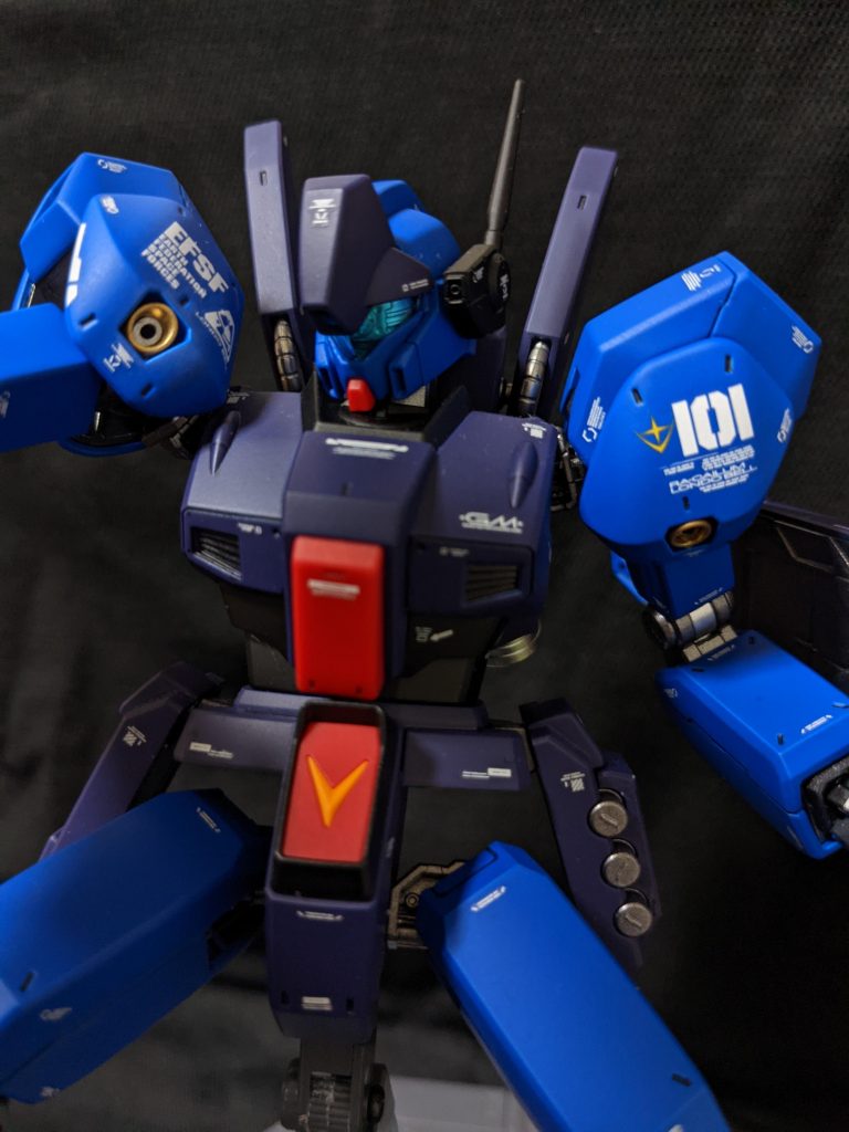 バストショット。ガンダム世界じゃなければ主役機いけそう？かなぁw