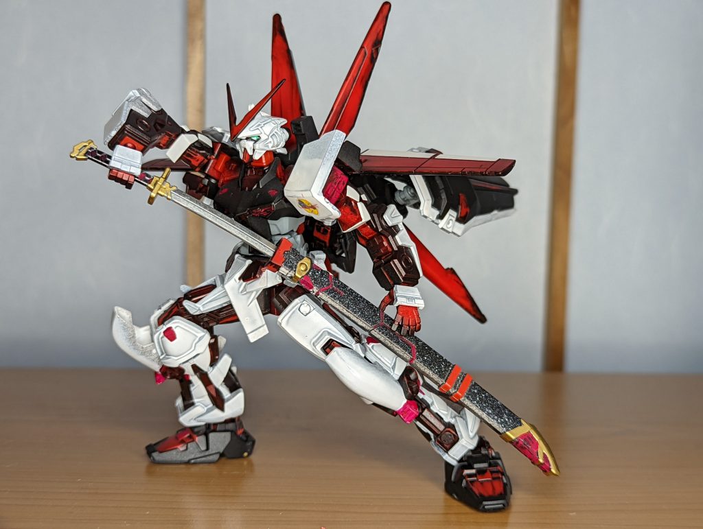 アストレイレッドフレームフライトユニット 全塗装–2枚目/制作者：@dora_e_m