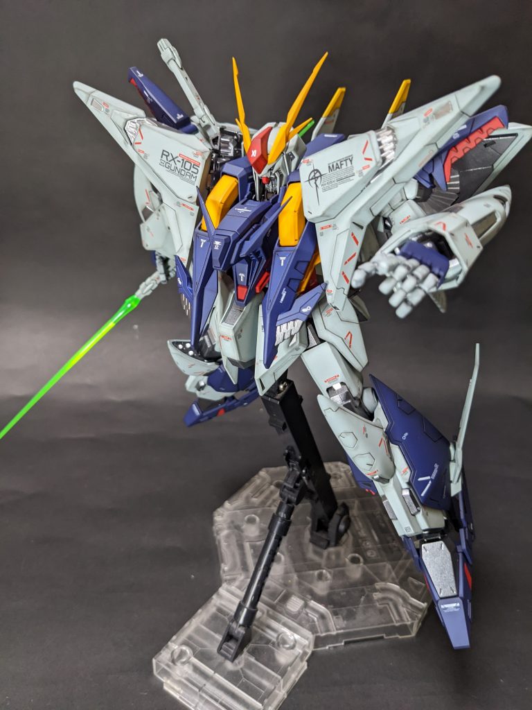 小説表紙カラーリングとver.ka風デカールを融合させ、表紙のポーズを取らせてみました。