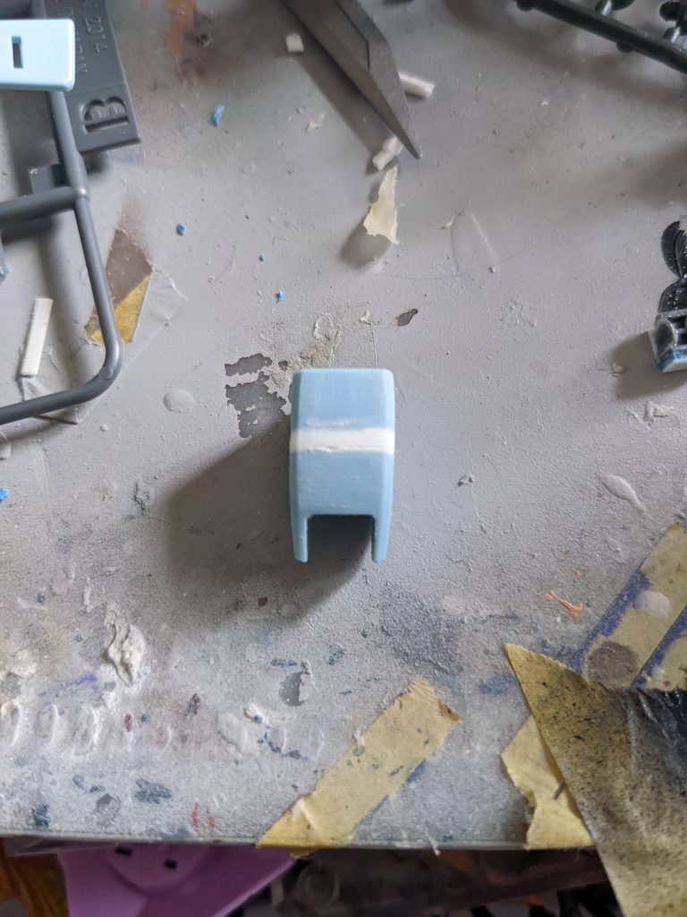 太ももを延長して膝立ちを自然にできるようにしました