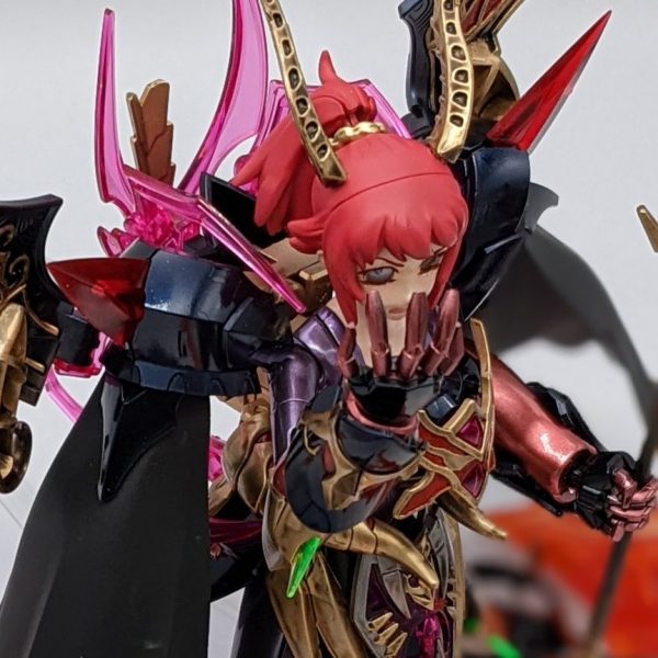 復活の魔王 サタンドラゴン フミナ