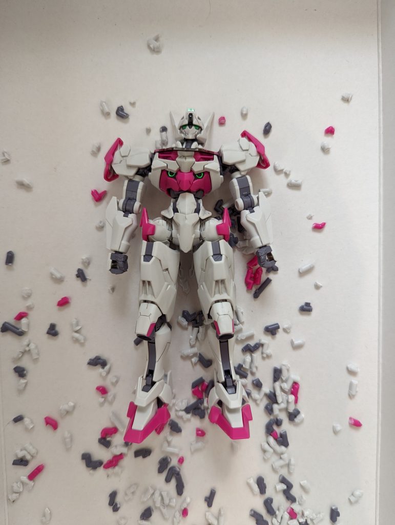 ガンダムルブリス(水星の魔女 PROLOGUE)素組み+墨入れ–4枚目/制作者：@dora_e_m