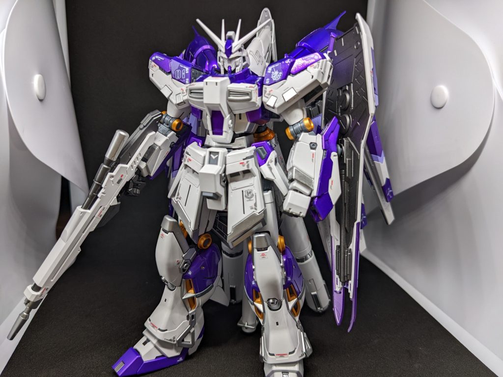 メタリックパープルとシルバーの質感にこだわりました！