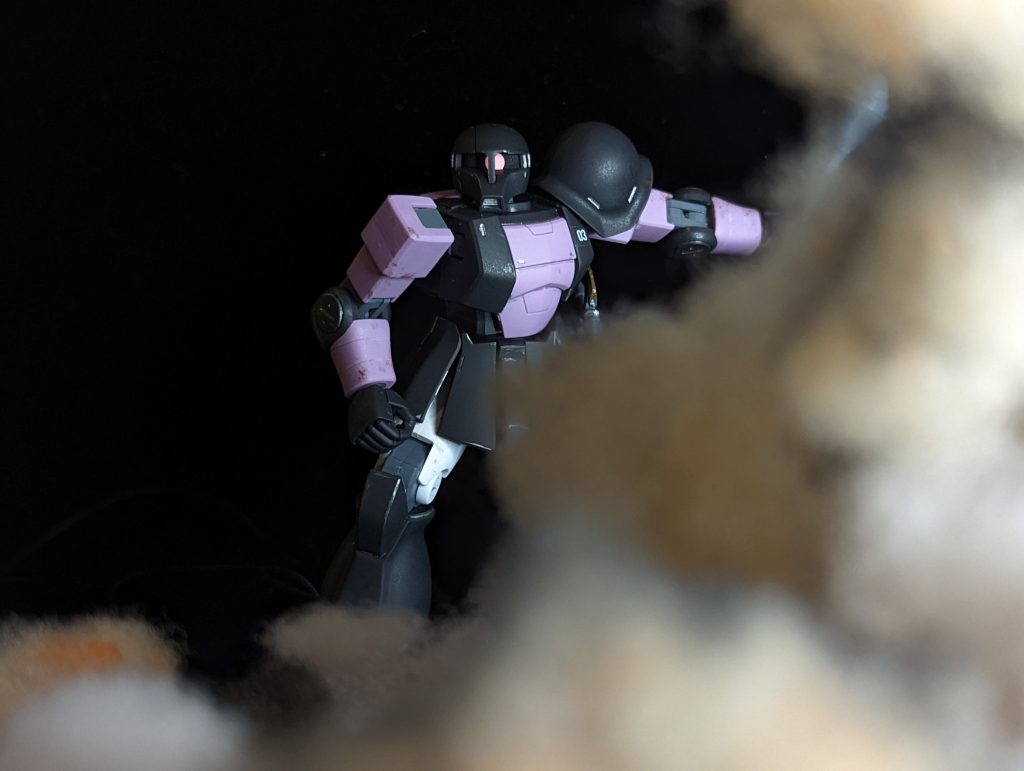 HGUC 1/144 ザクI 黒い三連星仕様 つや消しトップコート–4枚目/制作者：@dora_e_m