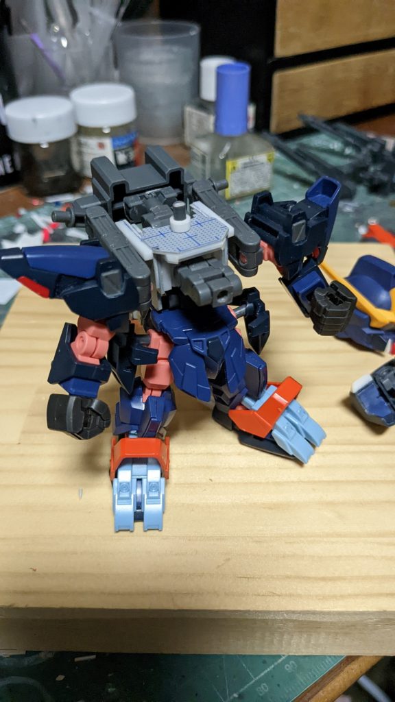 組み込んでみました。中身はもはや別物です。