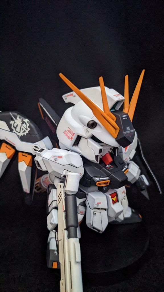 BB戦士 Hi-νガンダム–2枚目/制作者：コウ•イキシ