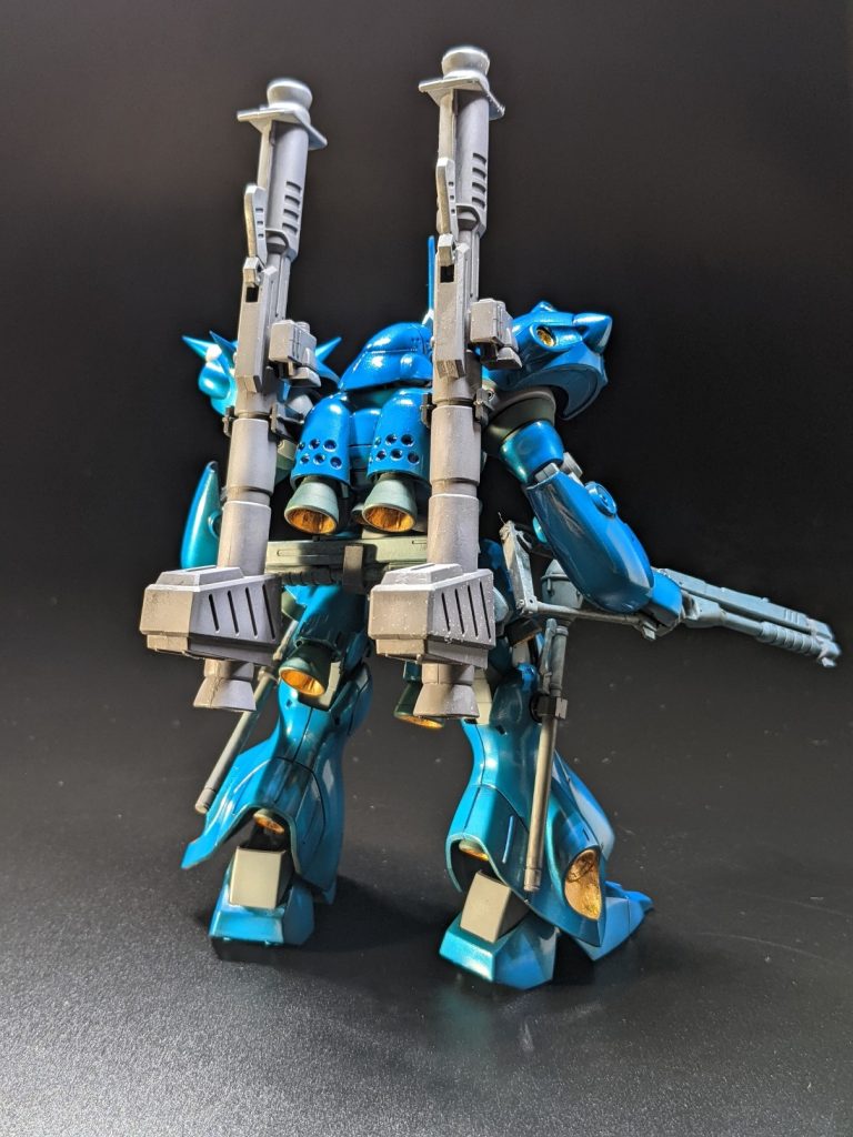 武器だけウォッシングして軽く汚しています。