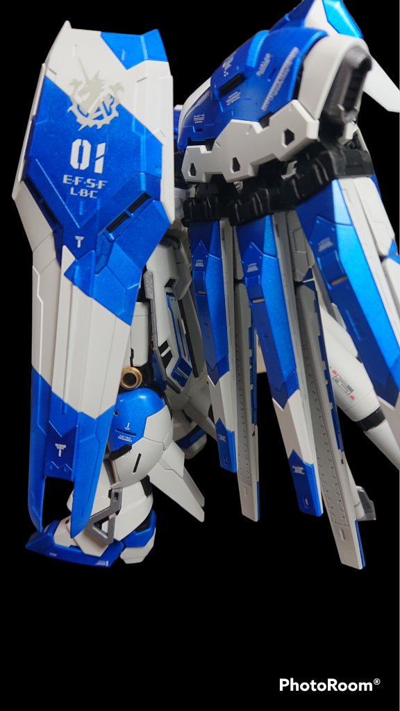 Hi-v GUNDAM–2枚目/制作者：N.koji