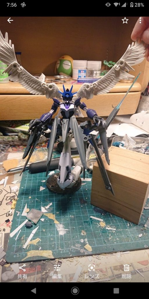 使用キット上半身、顔→アルスアースリィガンダム手首→ダナジン尻尾→GN-Xの太腿、MSGメガスラッシュエッジ腰部スカート→ノーネイムライフル、ボールデンアームズ、MSGフレキシブルジョイント他羽→スカイハイウィングス