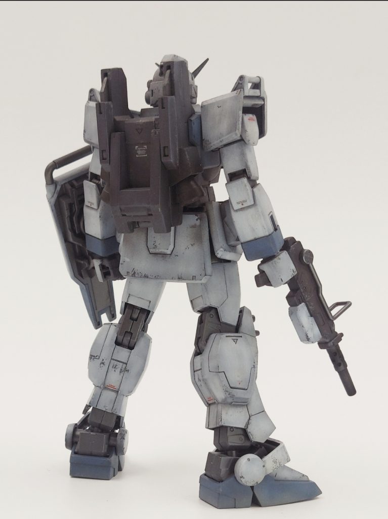 陸戦型ガンダム–3枚目/制作者：Moki Plamo