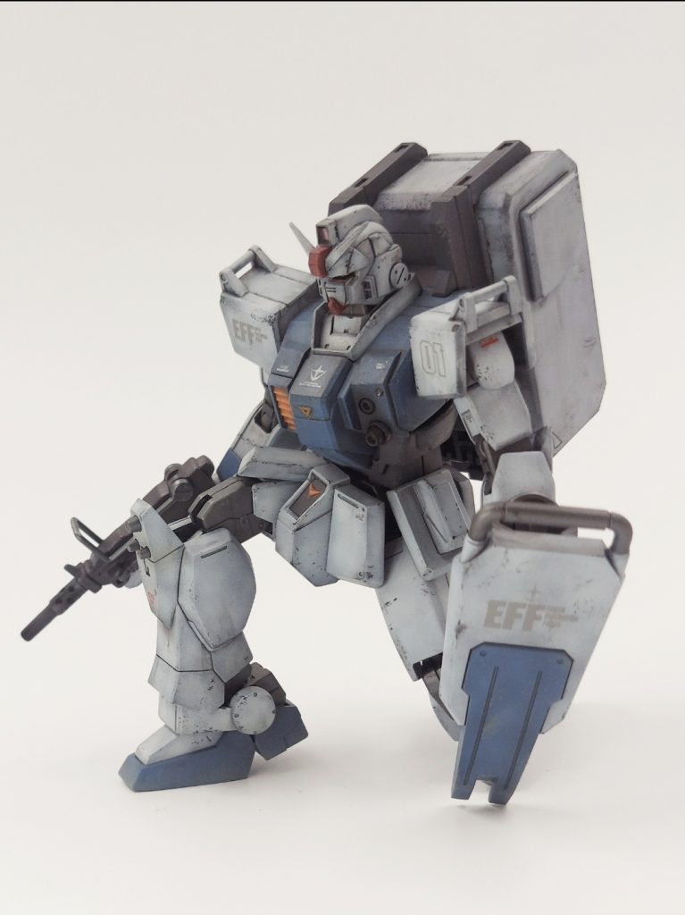 陸戦型ガンダム–4枚目/制作者：Moki Plamo