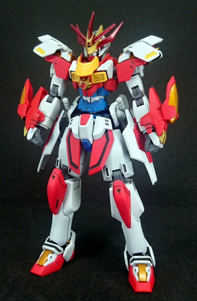 バーニング系・ディナイアルをメインに頭部と肩でレクス、胸腰膝でゴッドのパーツ使用しています。本来クリアパーツの部分は明鏡止水の力が溢れ出しているという感じを出したくて金+クリアオレンジで塗装しました。