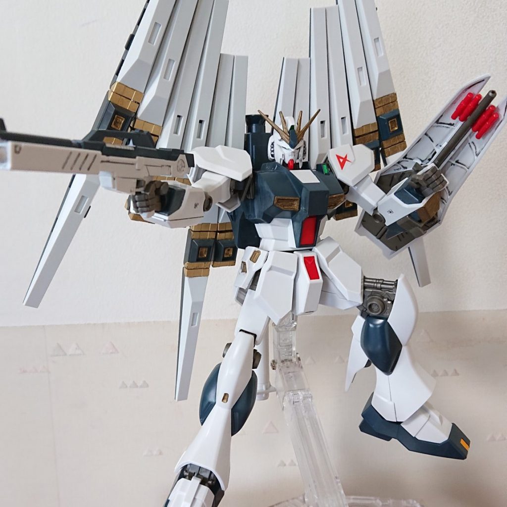 HG νガンダムダブルフィンファンネル仕様｜りんくん♪さんのガンプラ
