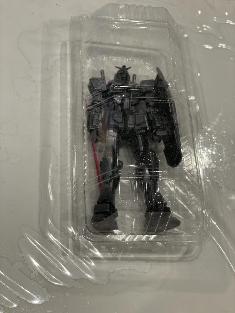 仕上げた後は触ると擦れて剥がれるので、お惣菜状態で保管！