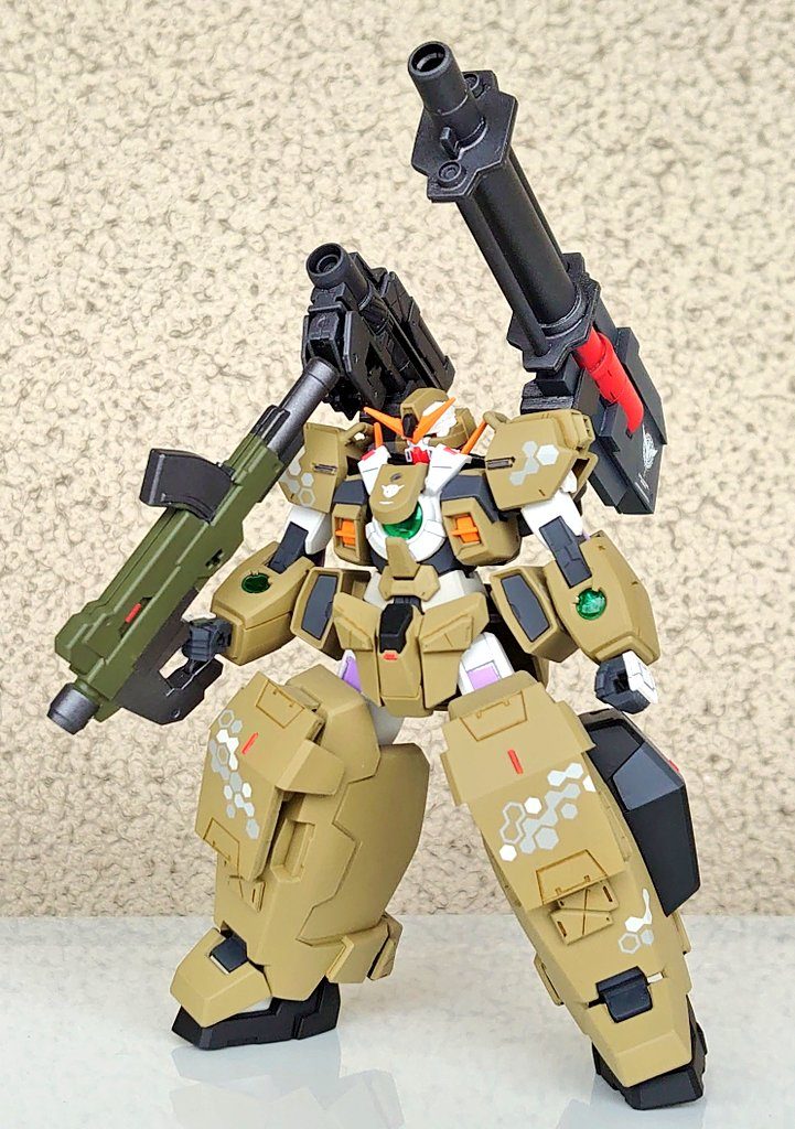 『フィジカル』とは言うものの、細かい部分までは再現出来ていません。パッと見てでもフィジカルに見えるように、『配色と特徴的なポイントだけはちゃんと再現する』を目的に作りました。