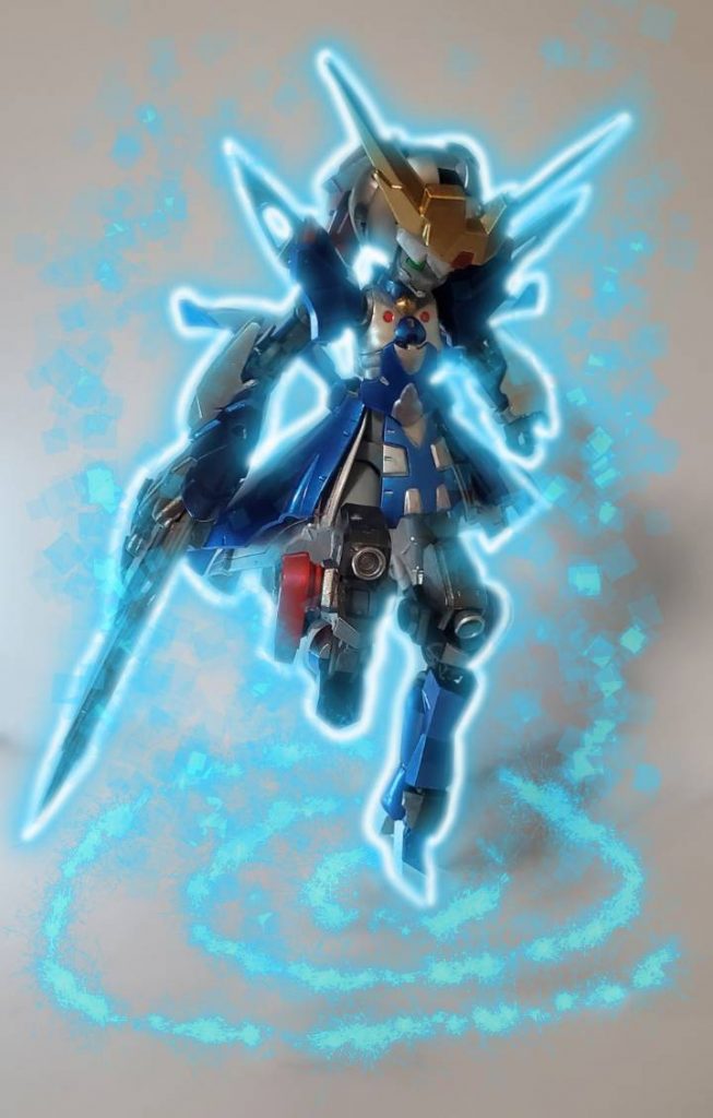 最高稼働時には体表が発光し、残光を残しながら敵性勢力を排除する。 伝承によれば、勇者は精霊の加護を身にまとい、瞬く間に敵を打ち倒したとされている。