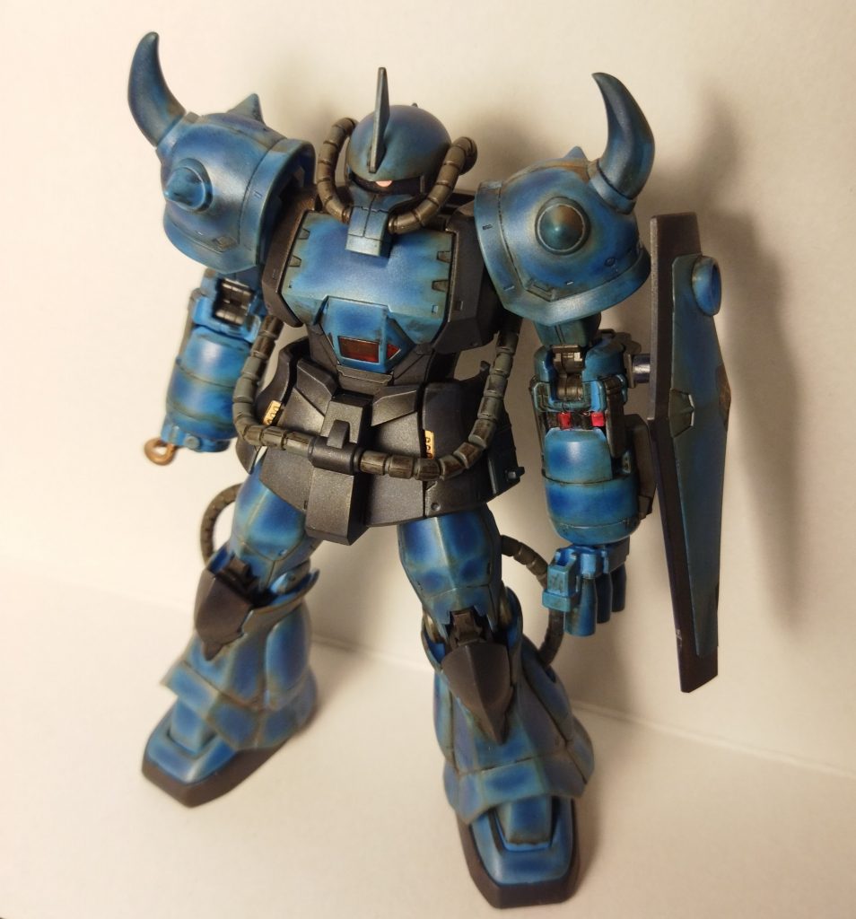 久々のガンプラでとても楽しかったです〜ウェザリングマスターの青サビをつかい青にグラデーションをつけてみました！