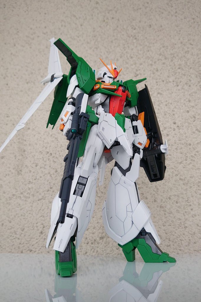 ガンダムリントヴルム–5枚目/制作者：毒zon