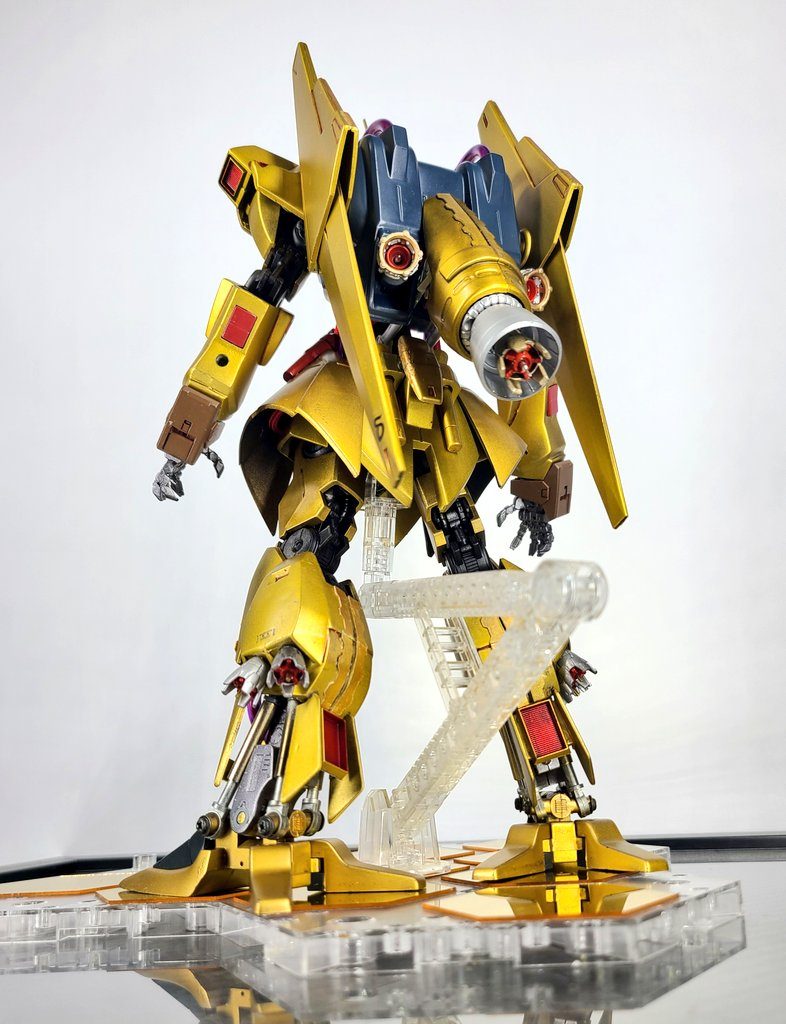 ランドセルに、サイサリスのパーツを使ってロケットブースター的なものを追加しました。