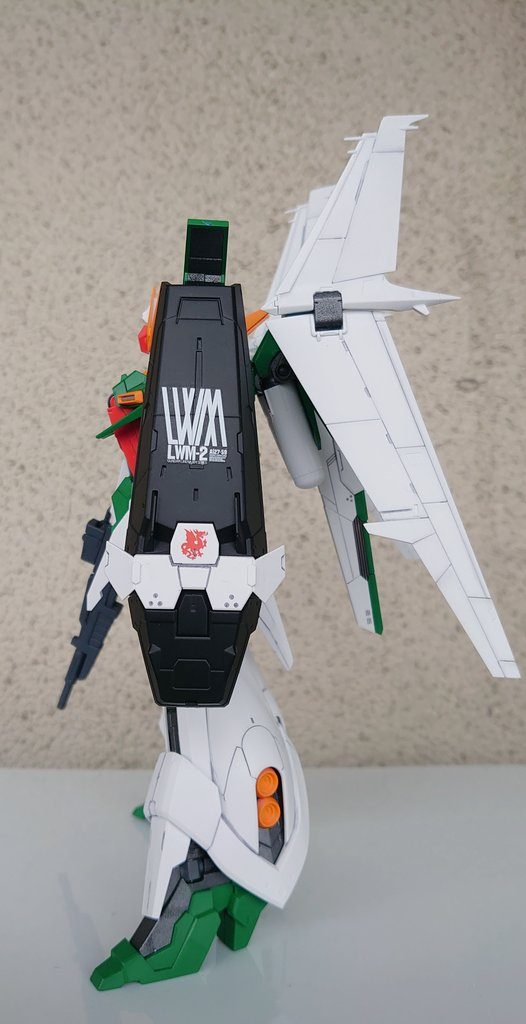 ガンダムリントヴルム–4枚目/制作者：毒zon