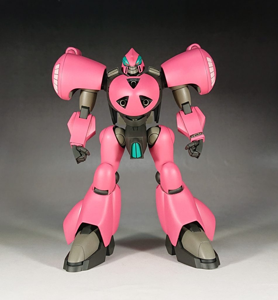 関節の付き位置で身長が変わった以外は横への幅増しに務めました