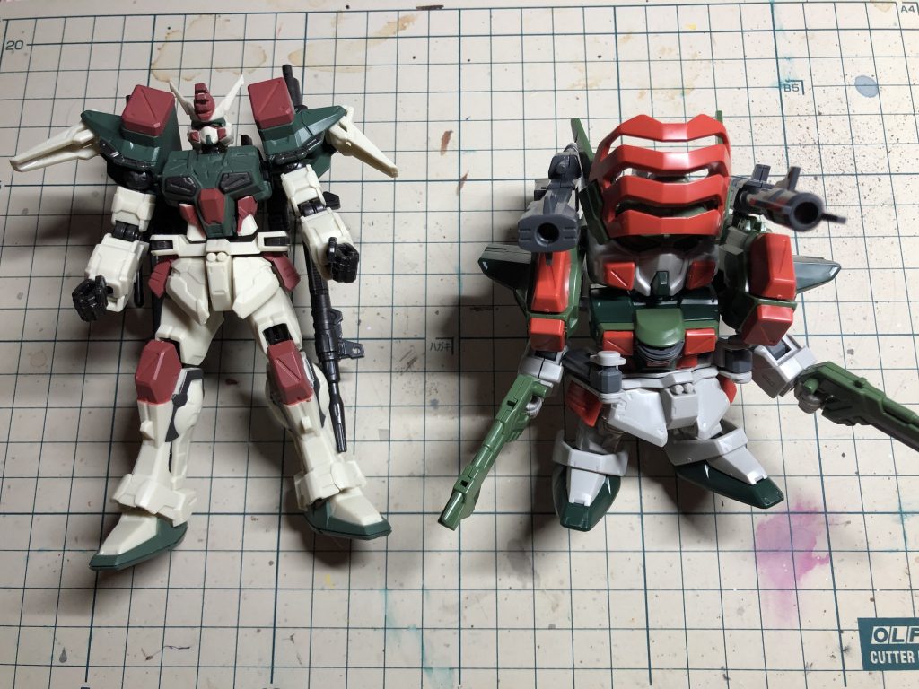 Gフレームからは肩とランチャーを移植しました。