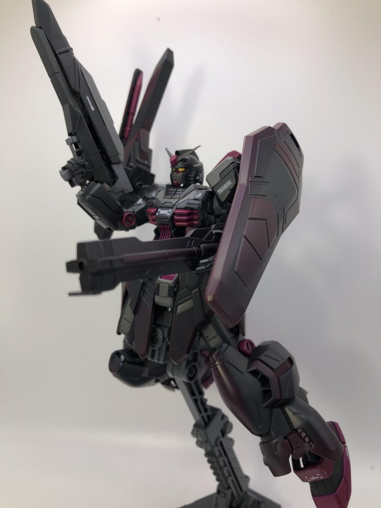 ポージングは苦手です。汗