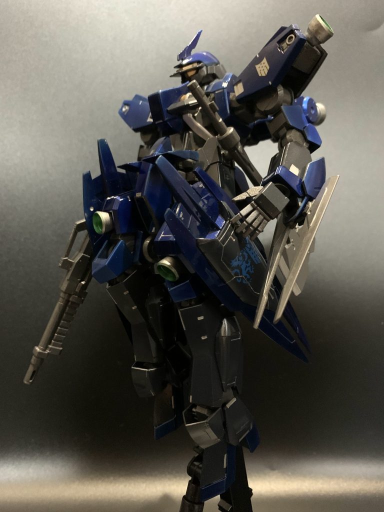 シュバルベグレイズ（マクギリス機）–2枚目/制作者：Black