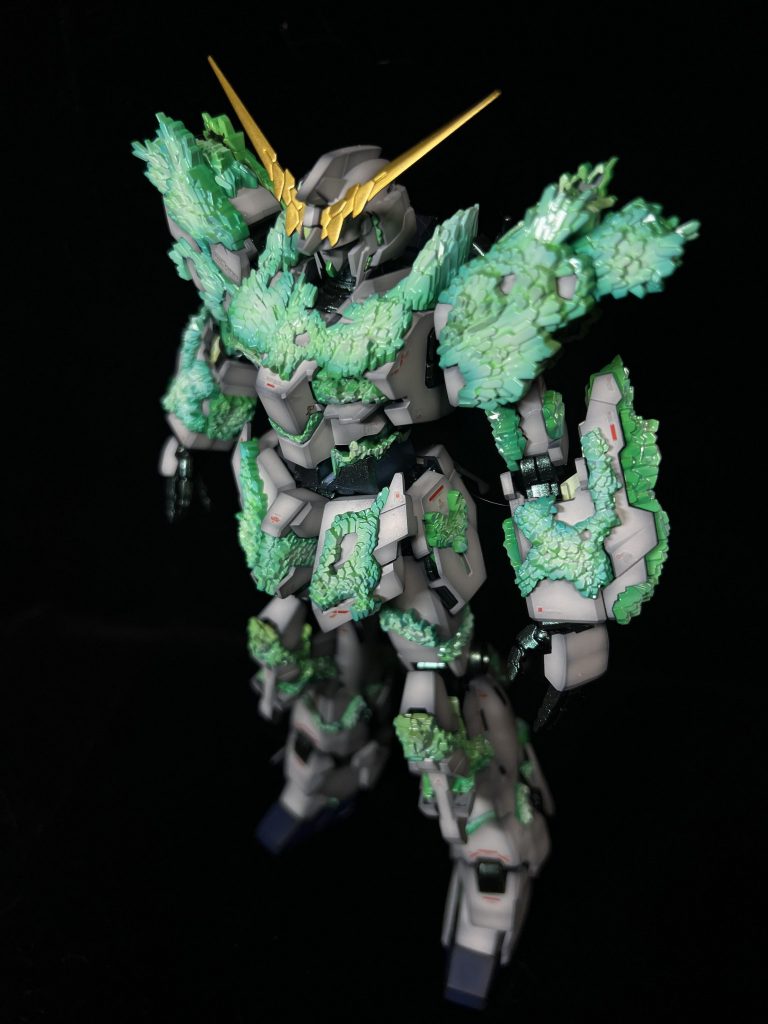 結晶部分はもう何やったか覚えてないくらいいろいろ吹き重ねてます