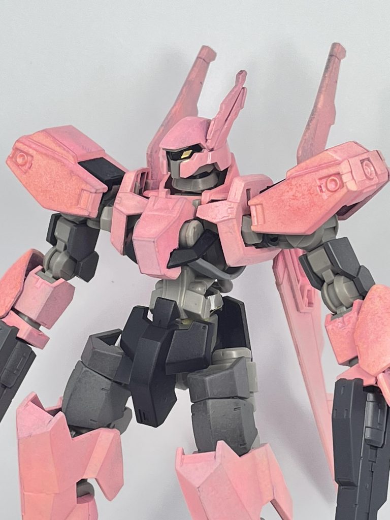 たた、今回ガンダムマーカー蛍光ピンクを充電式エアブラシで塗装後、まではよかった、