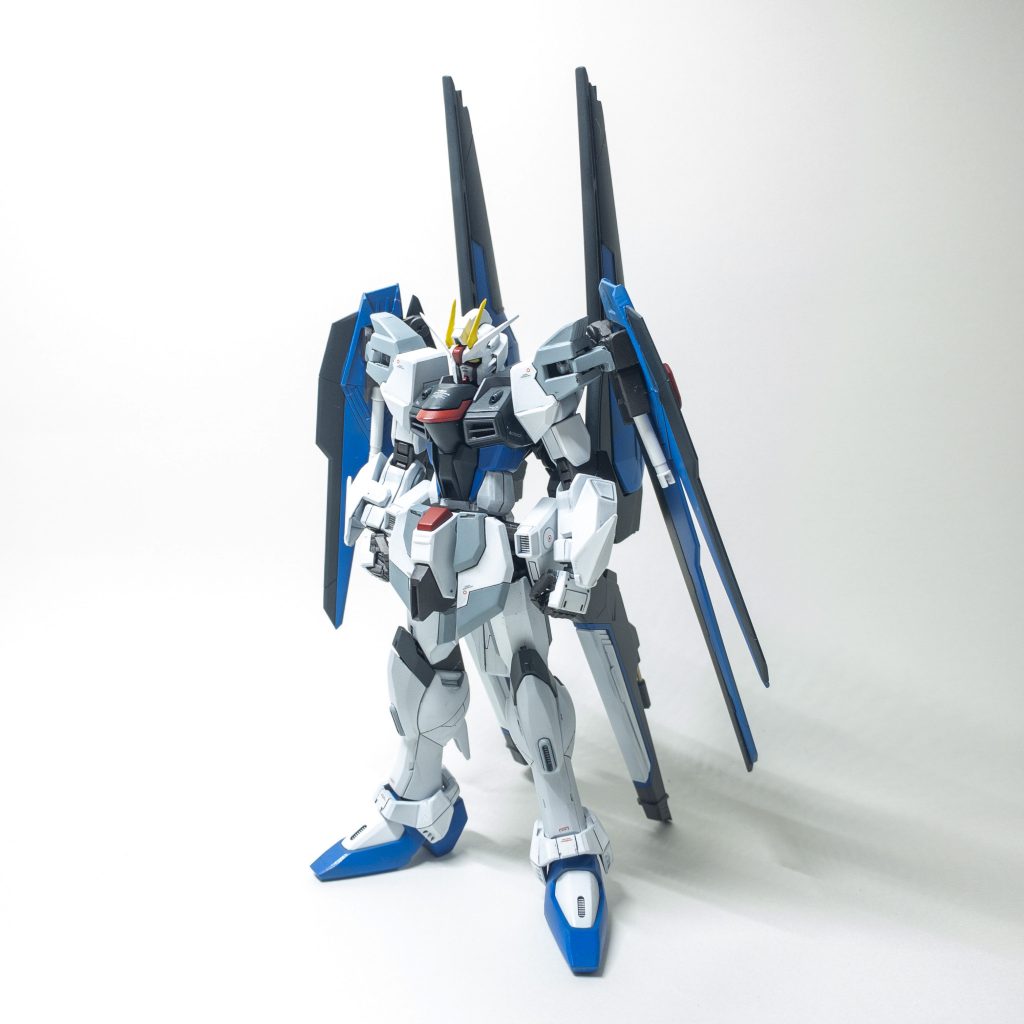 フロントショット各種武装の他にもスタイルの変更などほぼ全体的に手を入れています。