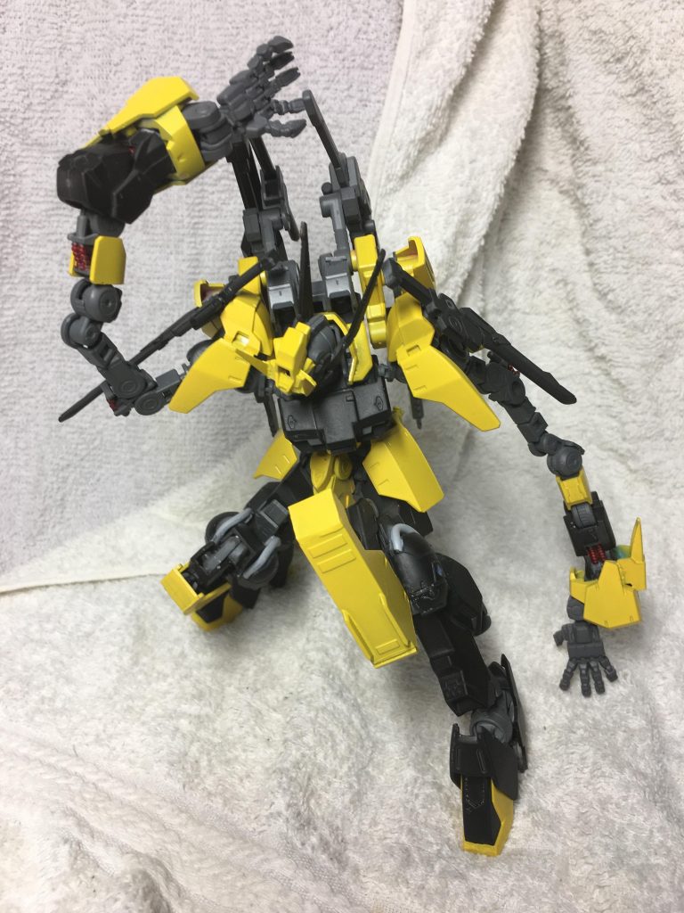 腕を伸ばして武器を取り出すボティス!ホントはまだ明かしてないギミックがあるのですがそれは次の機会に!